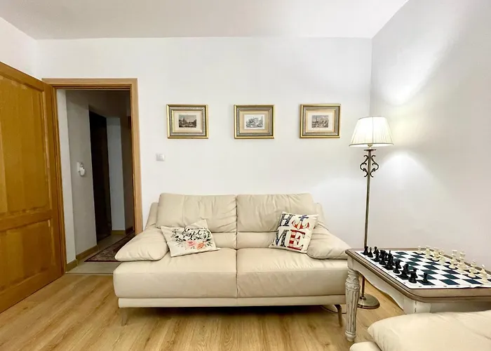 2_traveler's Retreat *